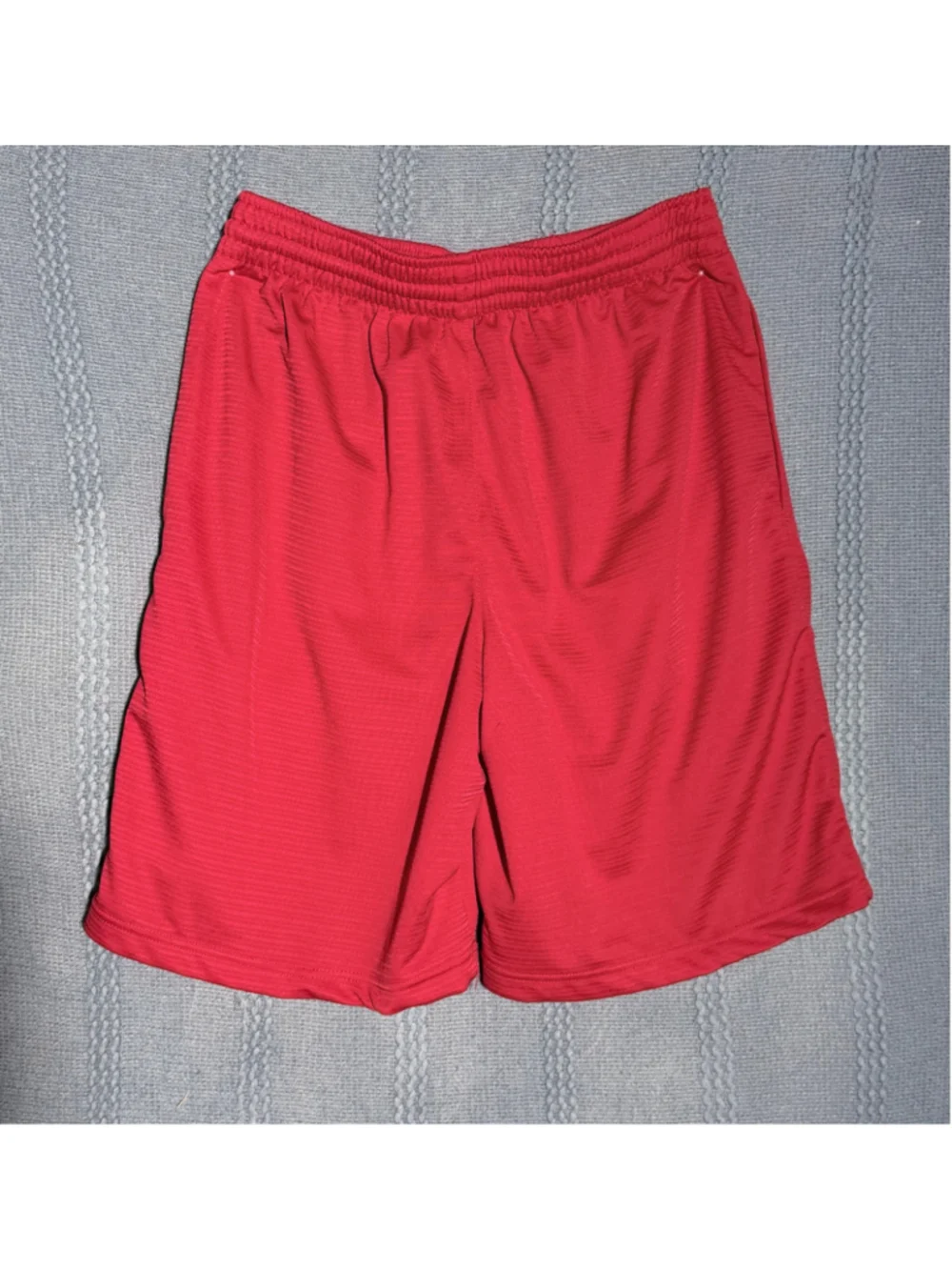 Men's brg Athletic Shorts Size L Red